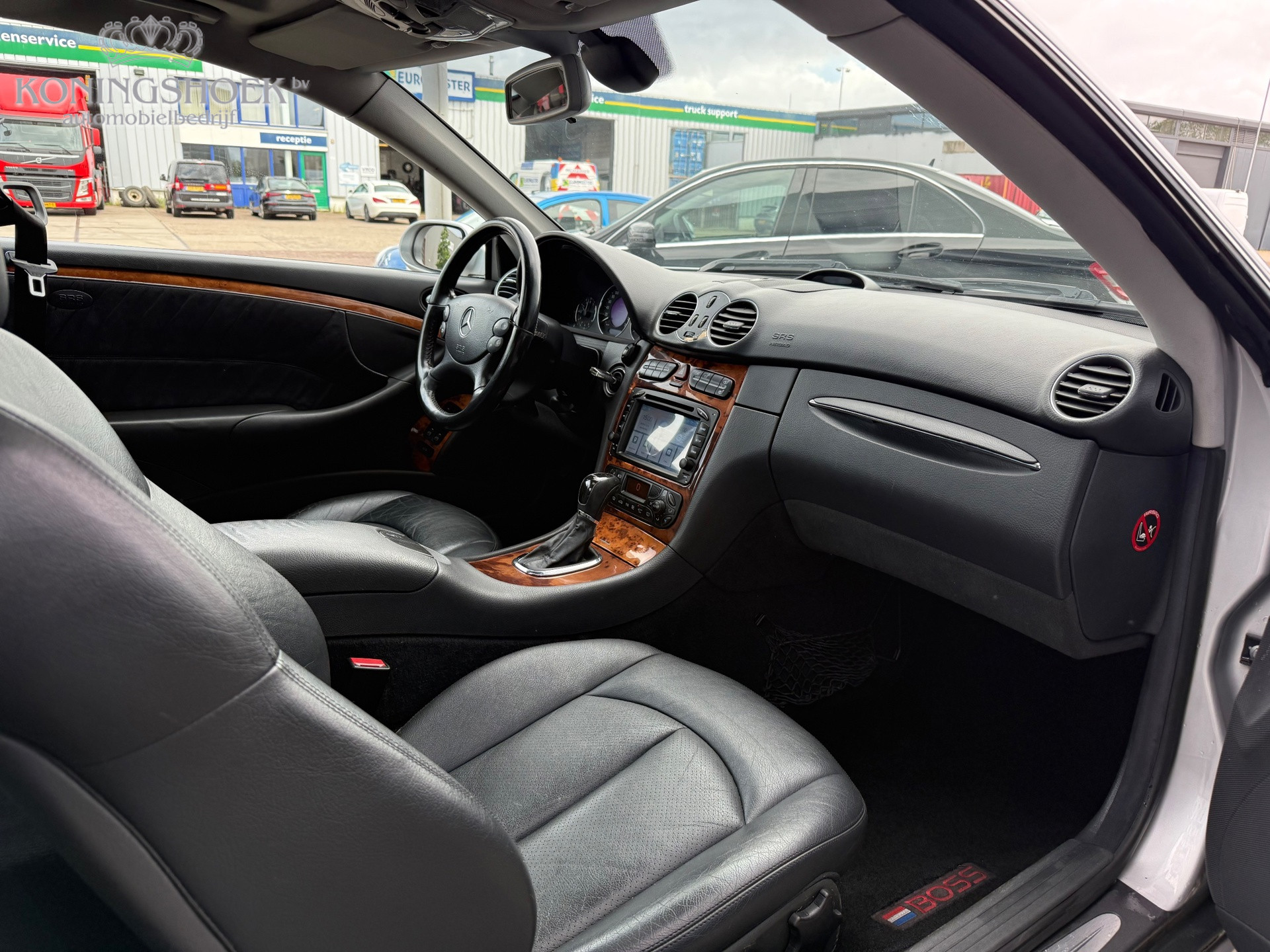 Foto van Mercedes-Benz CLK 240