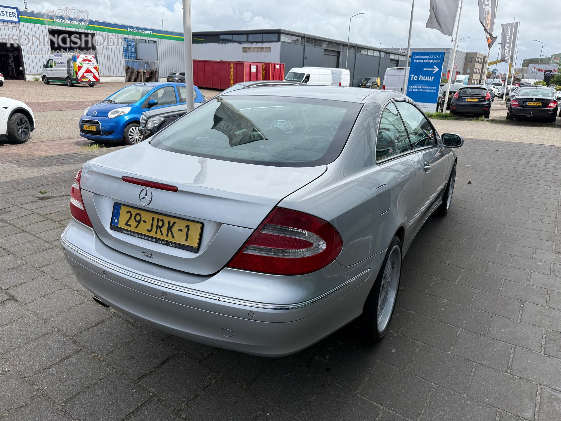 Foto van Mercedes-Benz CLK 240