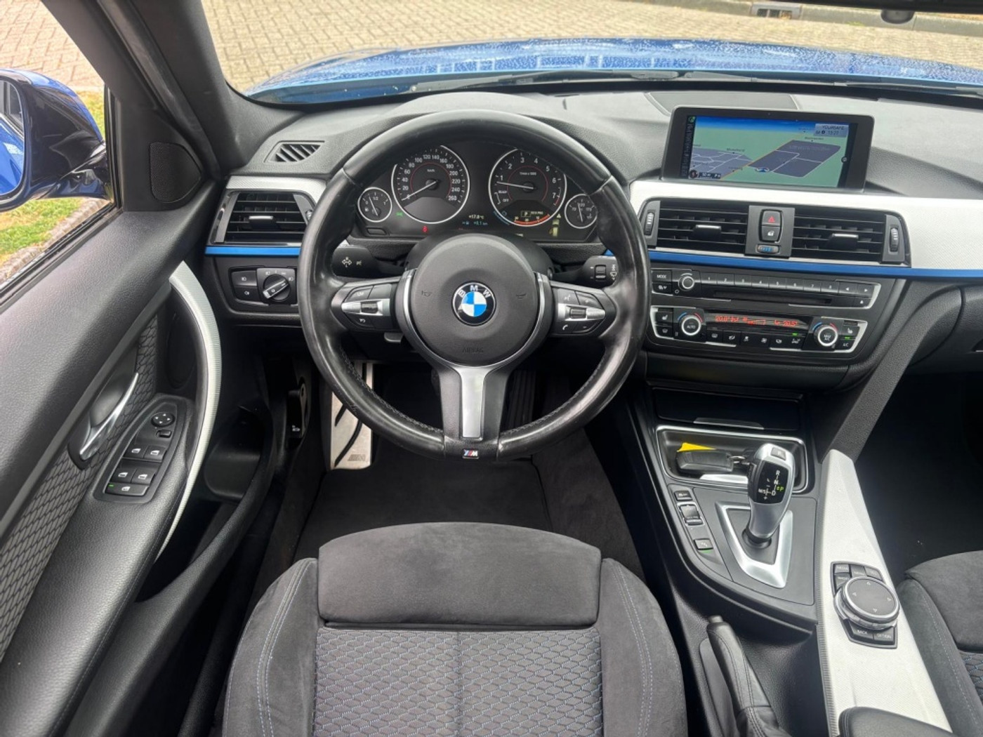 Foto van BMW 320i