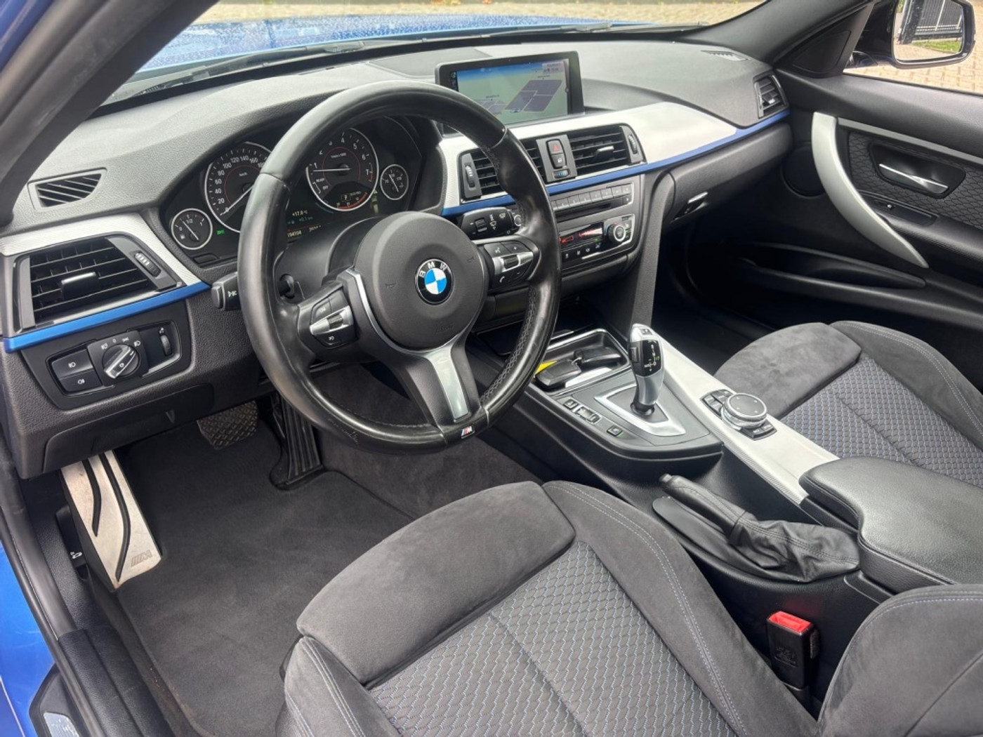 Foto van BMW 320i