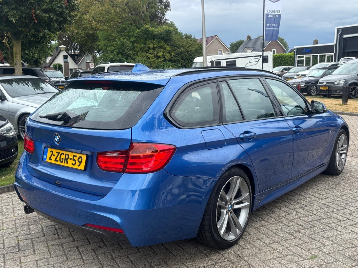 Foto van BMW 320i