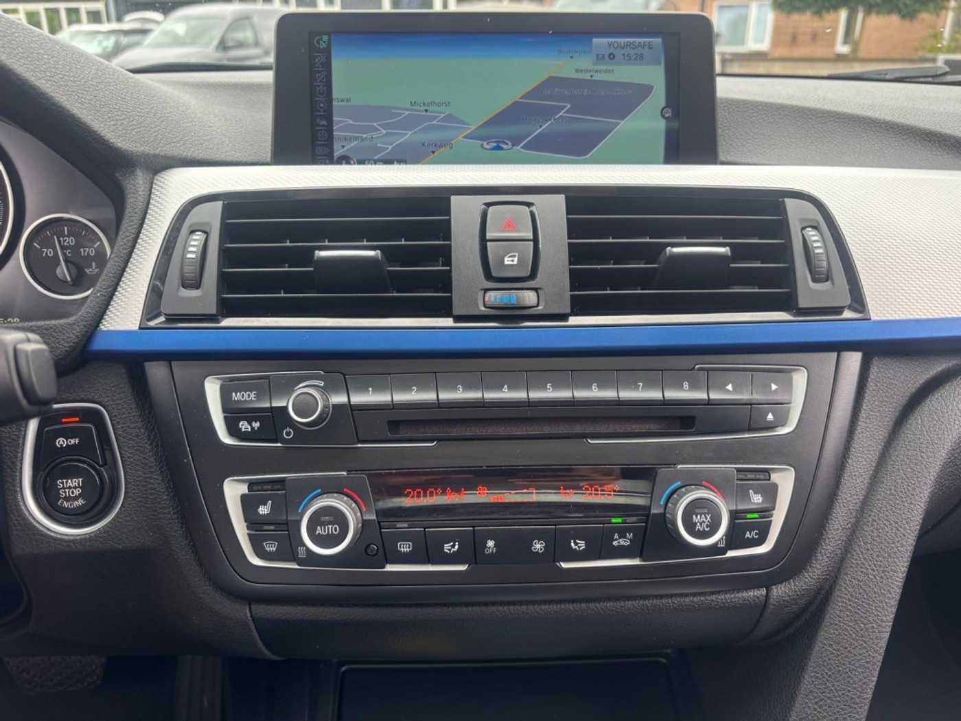 Foto van BMW 320i
