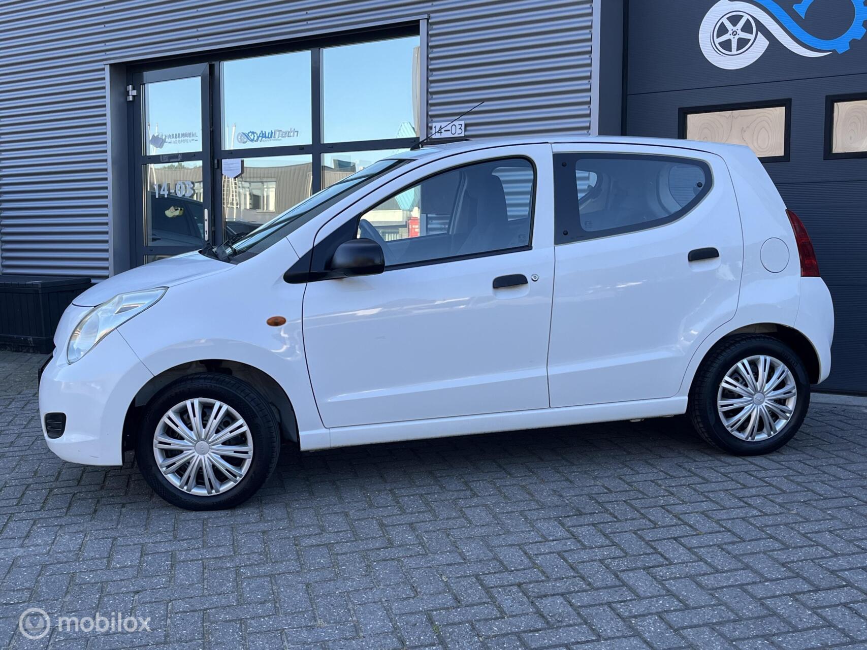 Foto van Suzuki Alto