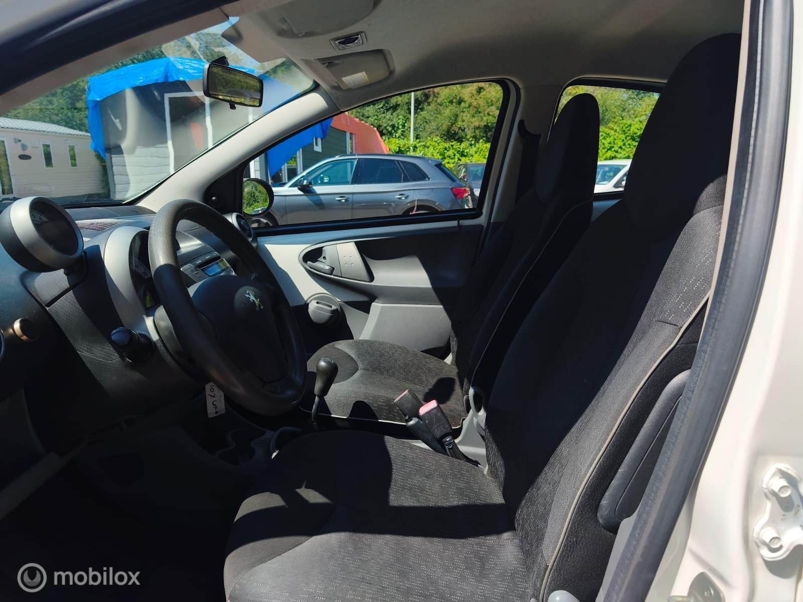 Foto van Peugeot Peugeot 107