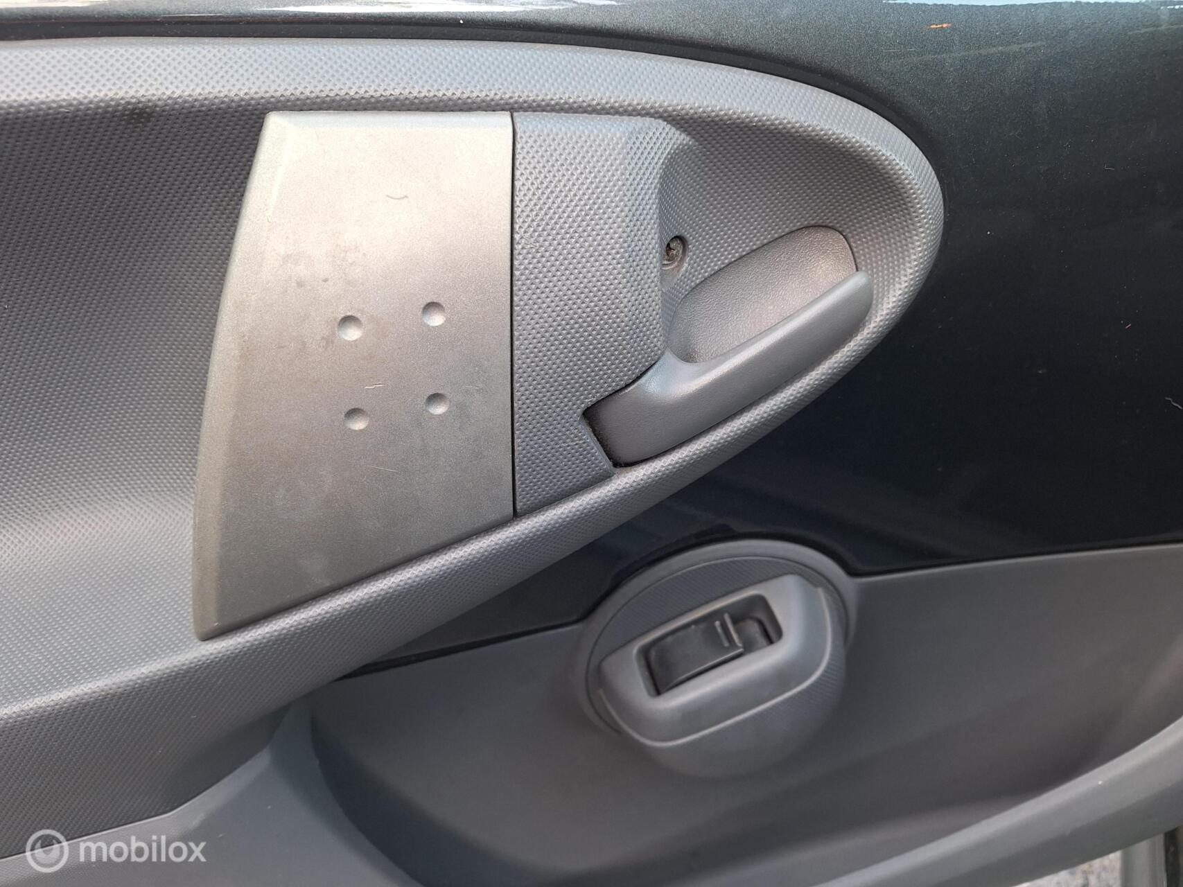Foto van Citroen Citroen C1