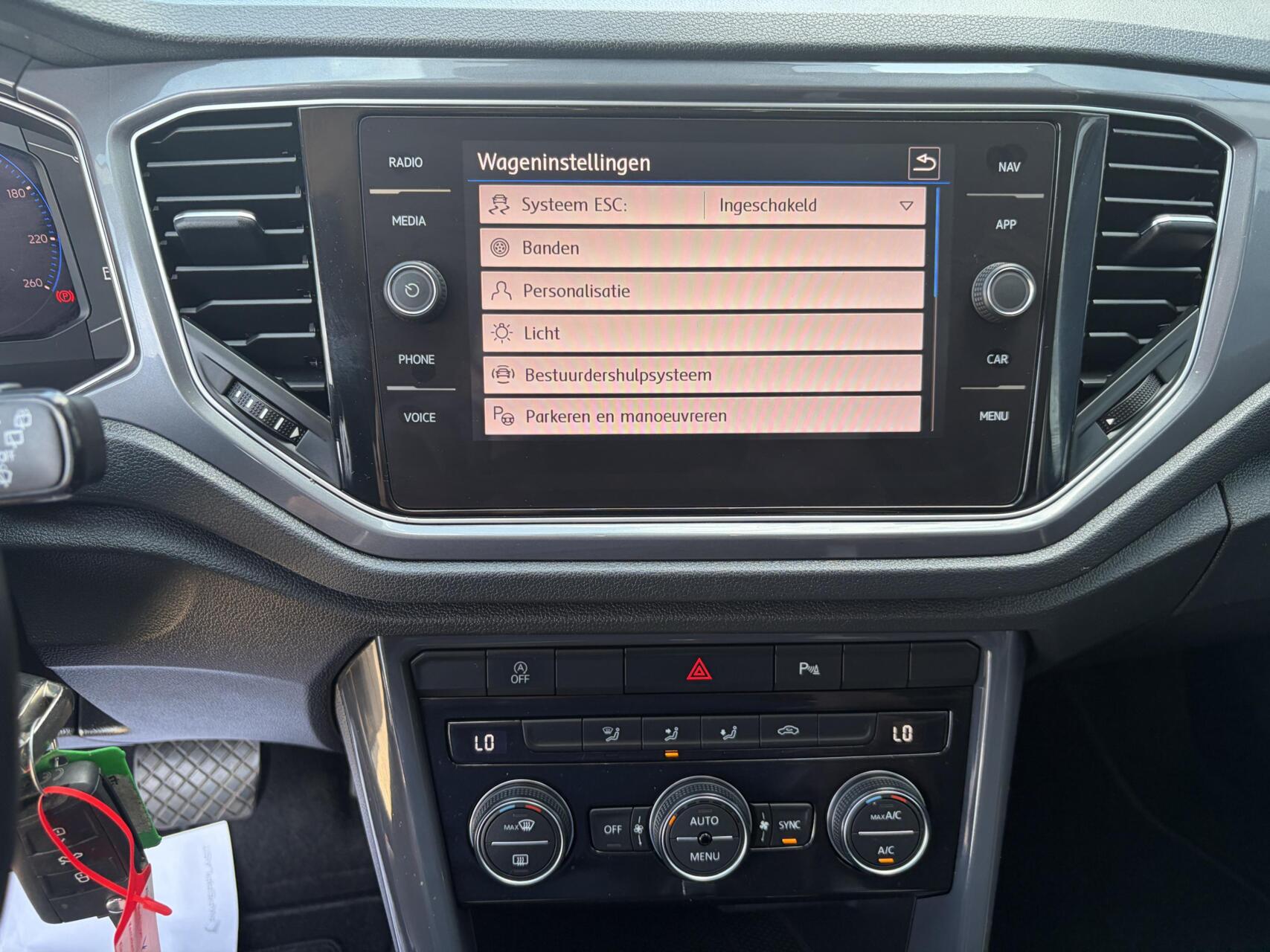Foto van Volkswagen T-roc