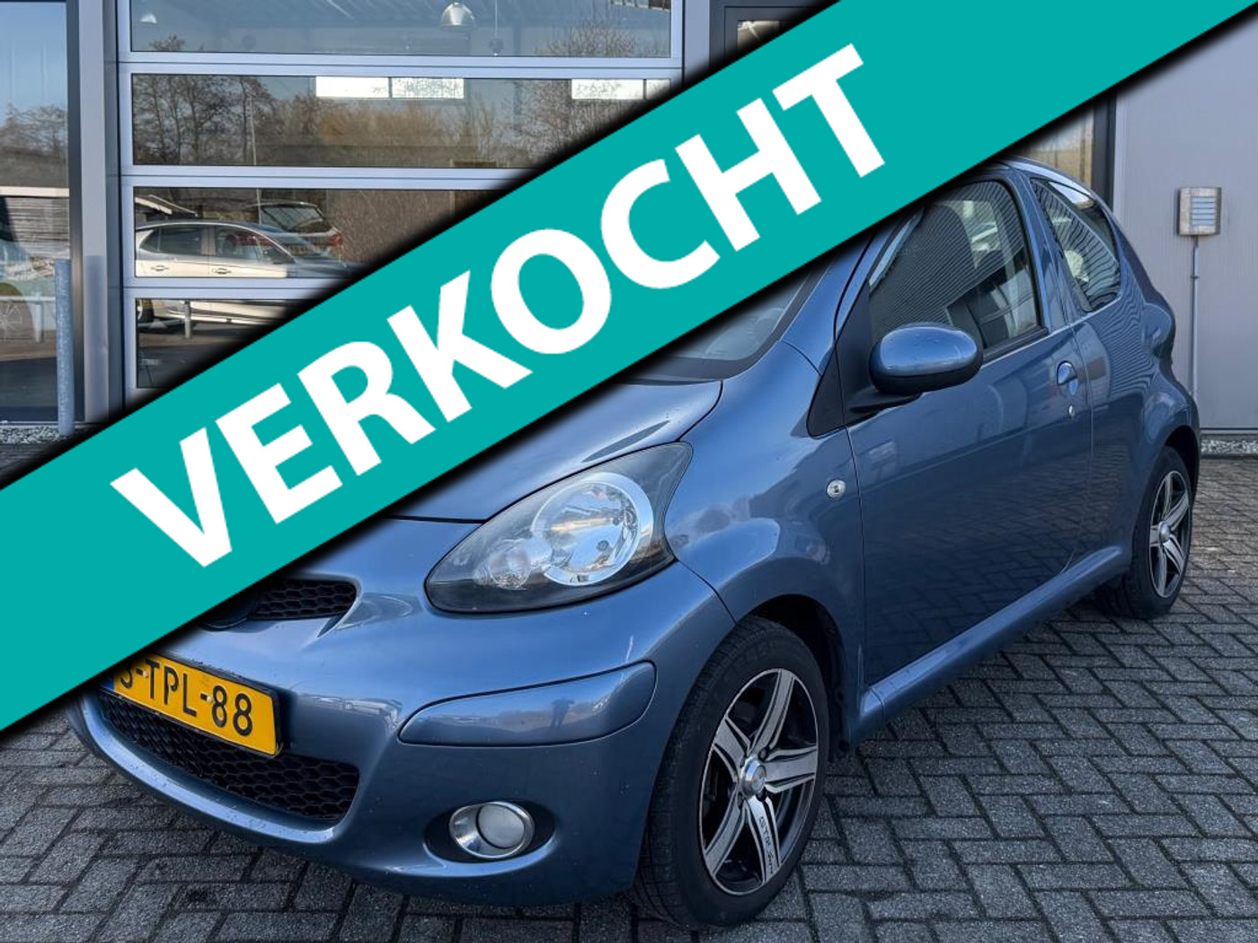 Toyota Toyota Aygo 1.0-12V Airco | Elek. Pakket 2009 - voorkant