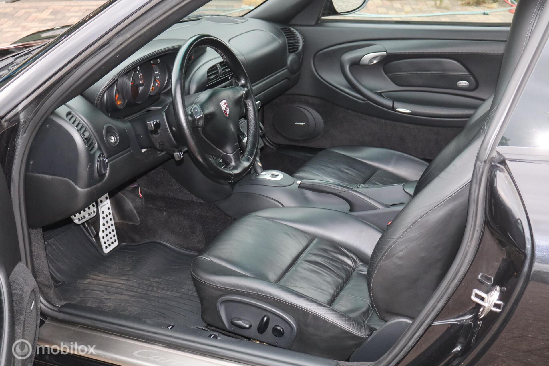 Foto van Porsche 911 Carrera