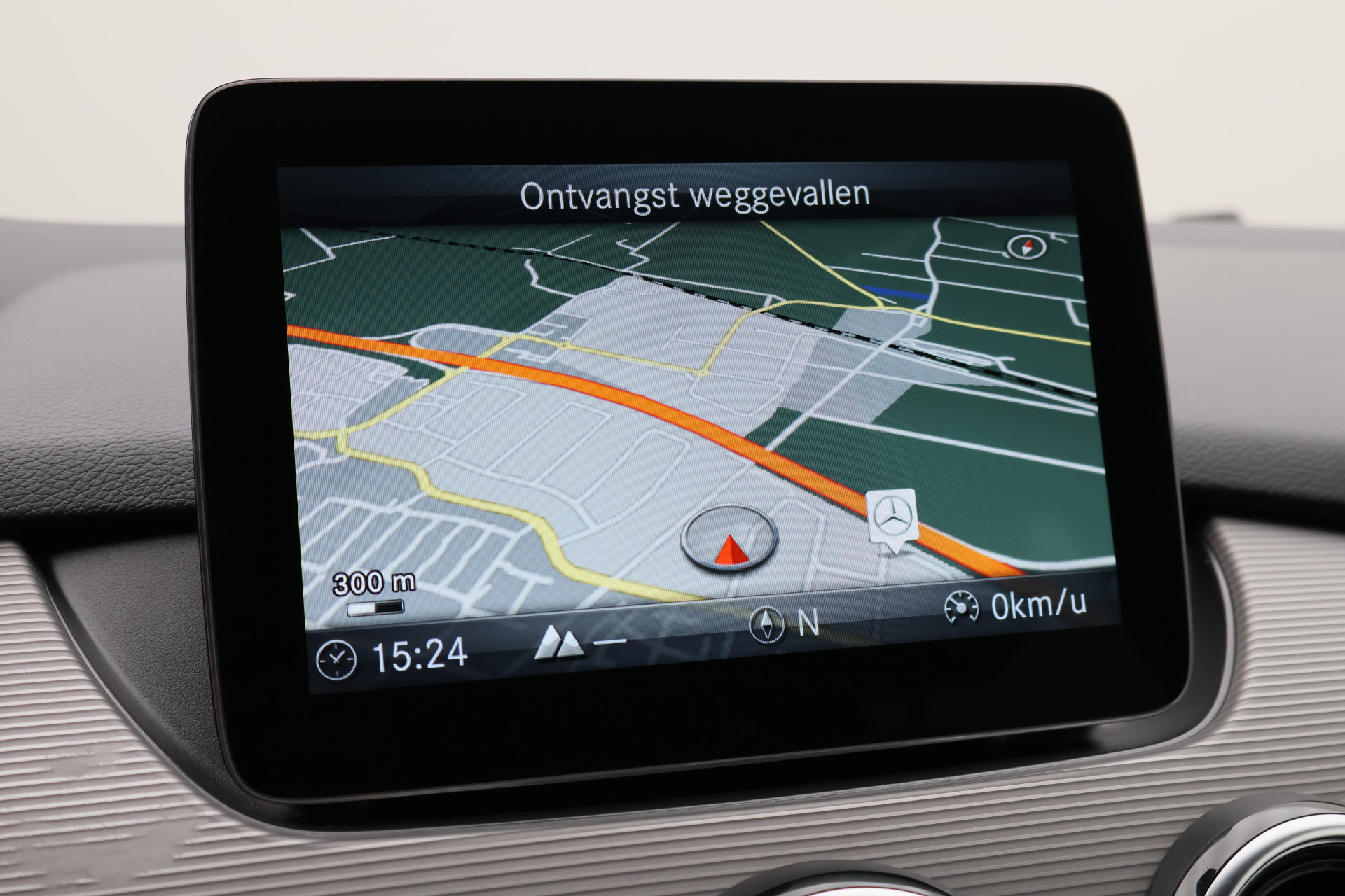 Foto van Mercedes-Benz B 180
