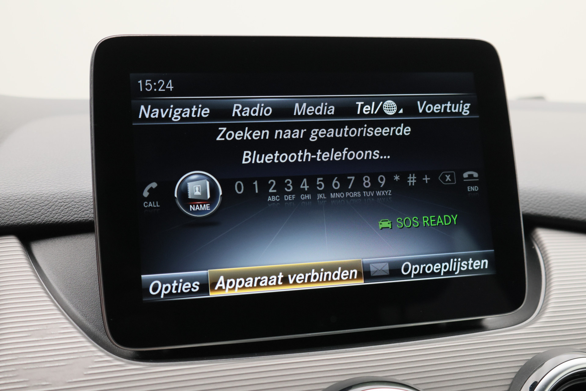 Foto van Mercedes-Benz B 180