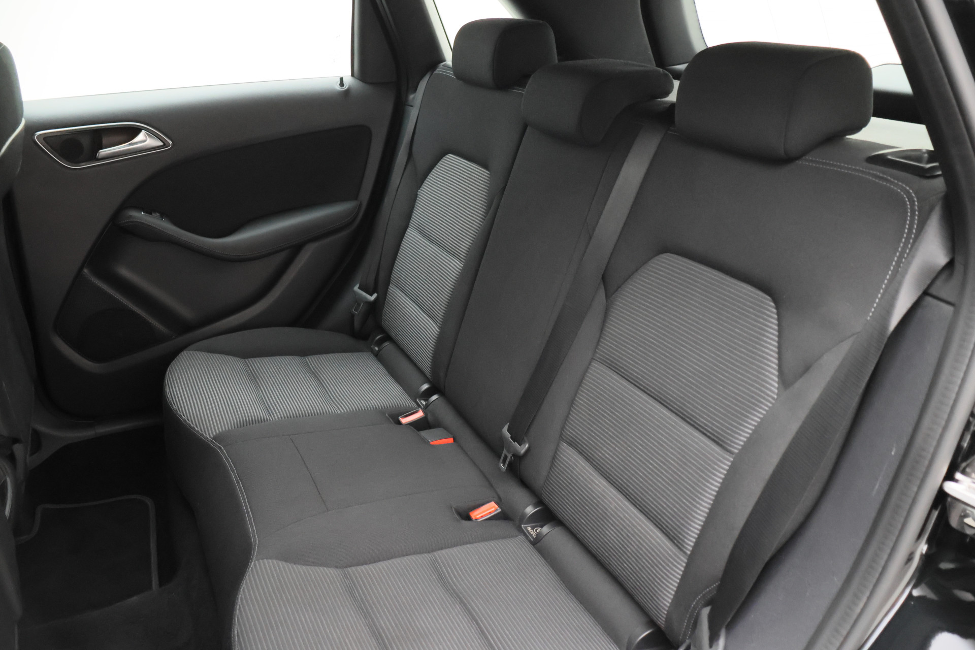 Foto van Mercedes-Benz B 180