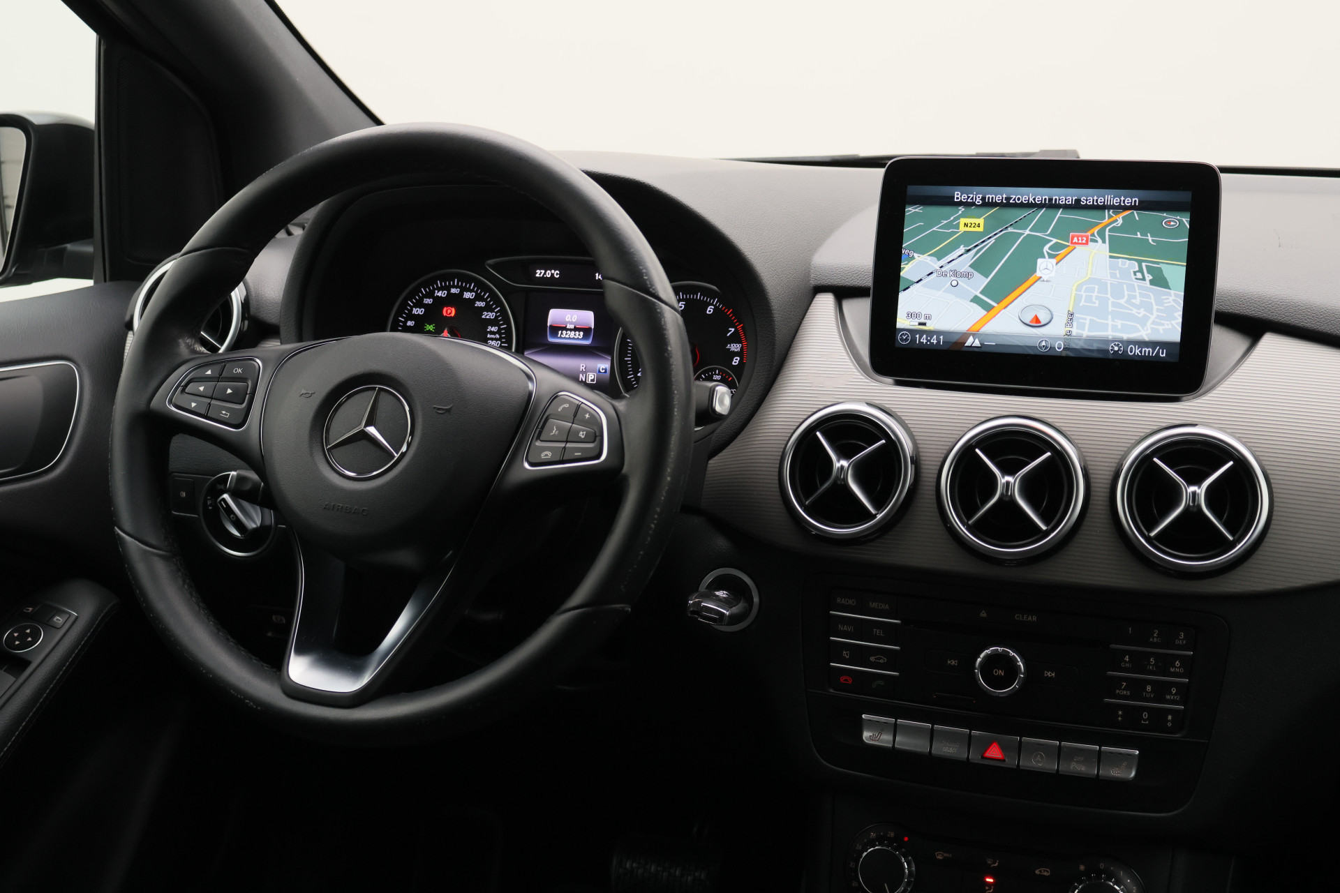 Foto van Mercedes-Benz B 180