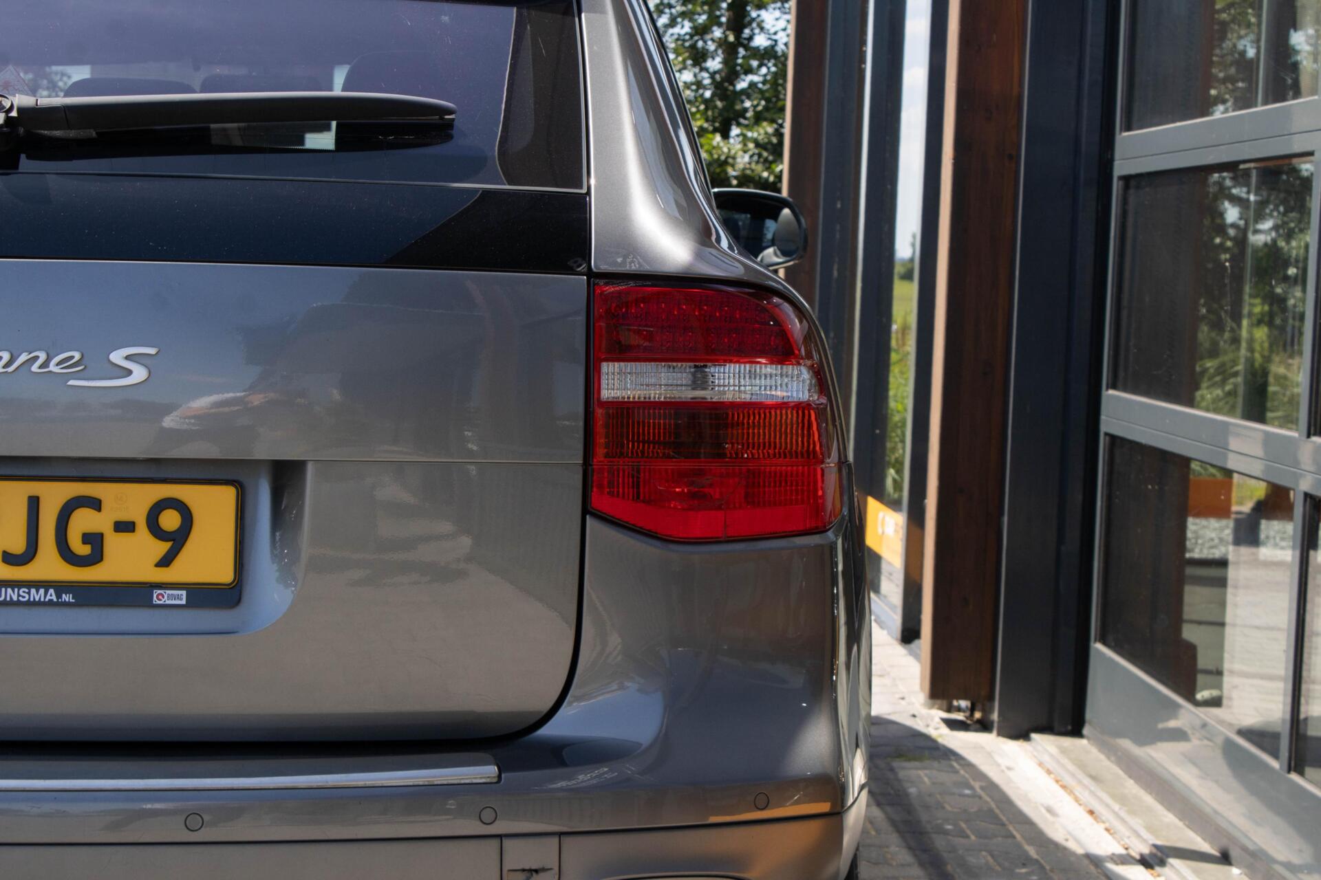 Foto van Porsche Cayenne S
