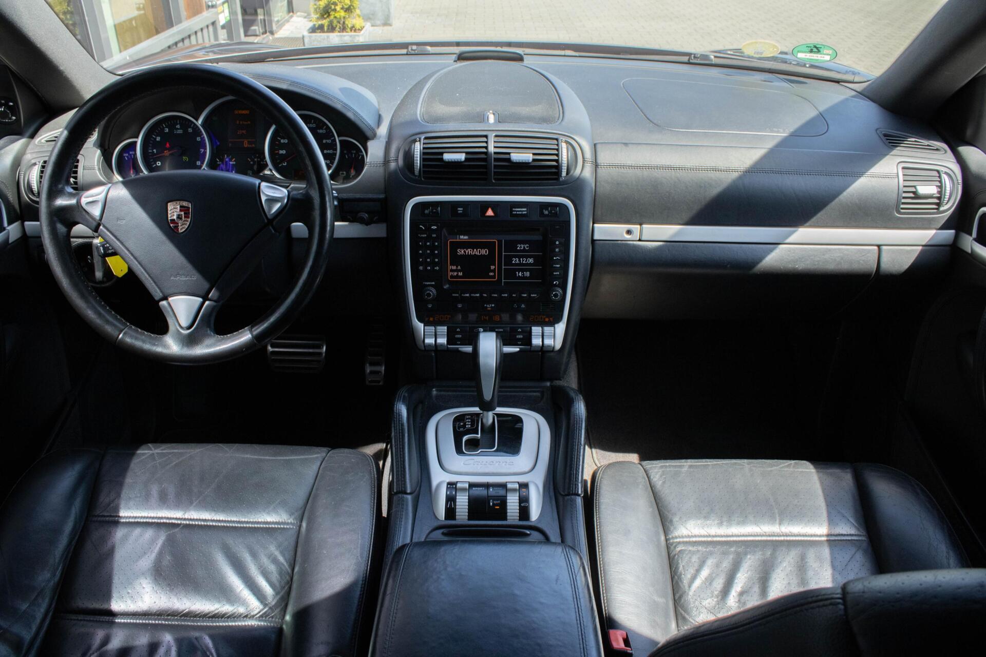 Foto van Porsche Cayenne S