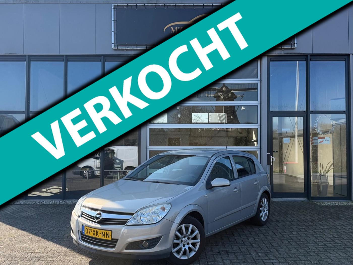Opel Astra 1.6 Automaat Airco 2007 - voorkant