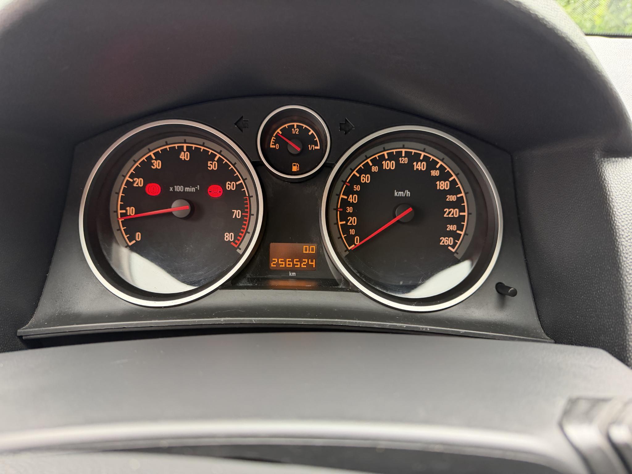 Foto van Opel Astra Station Wagon