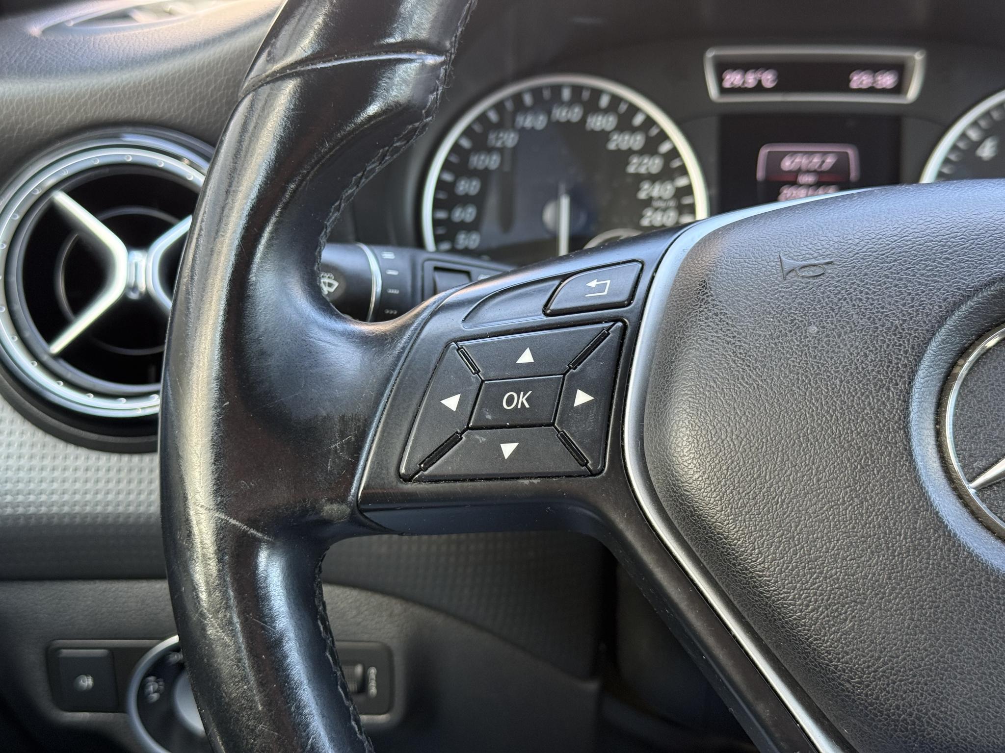 Foto van Mercedes-Benz A 180