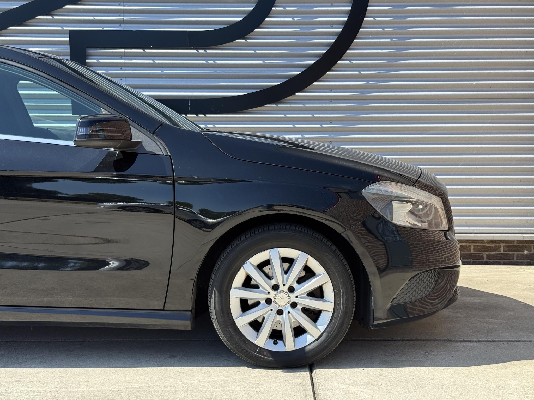 Foto van Mercedes-Benz A 180