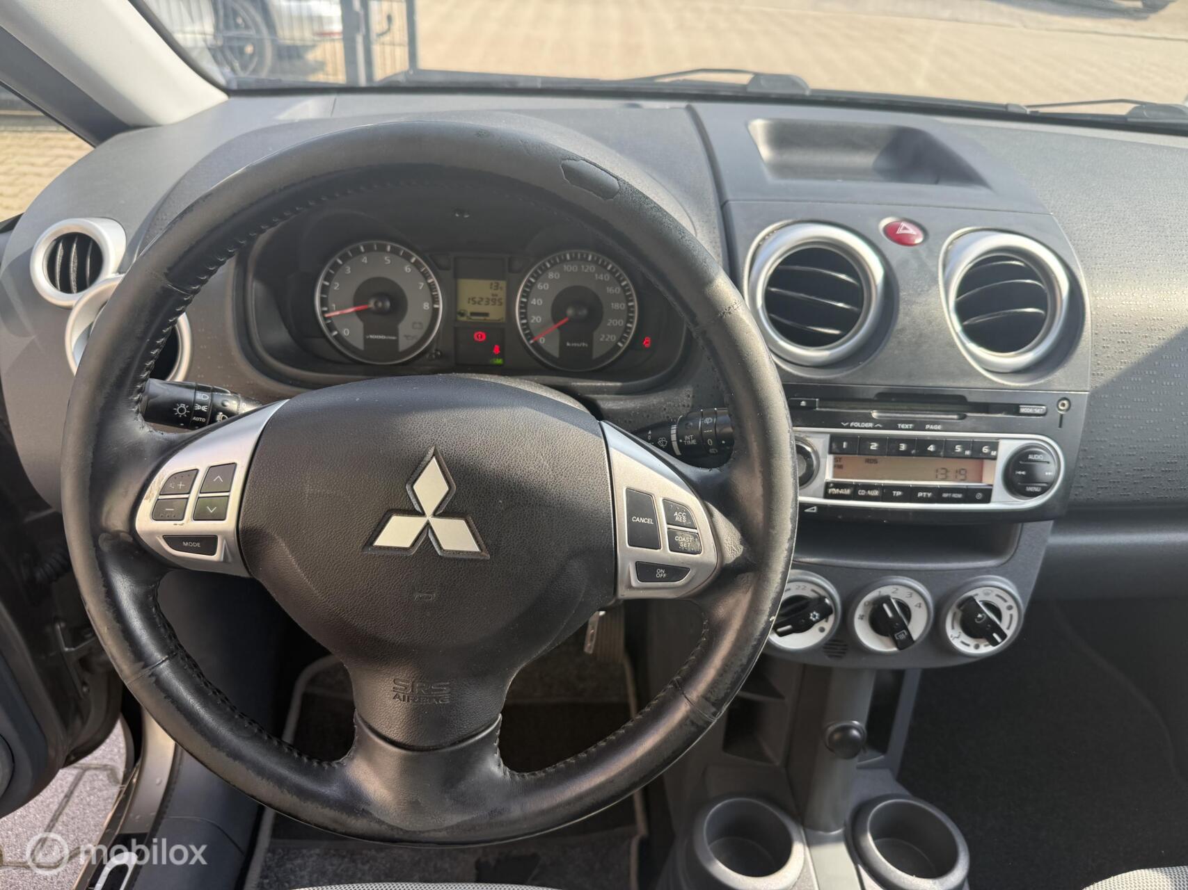 Foto van Mitsubishi Mitsubishi Colt