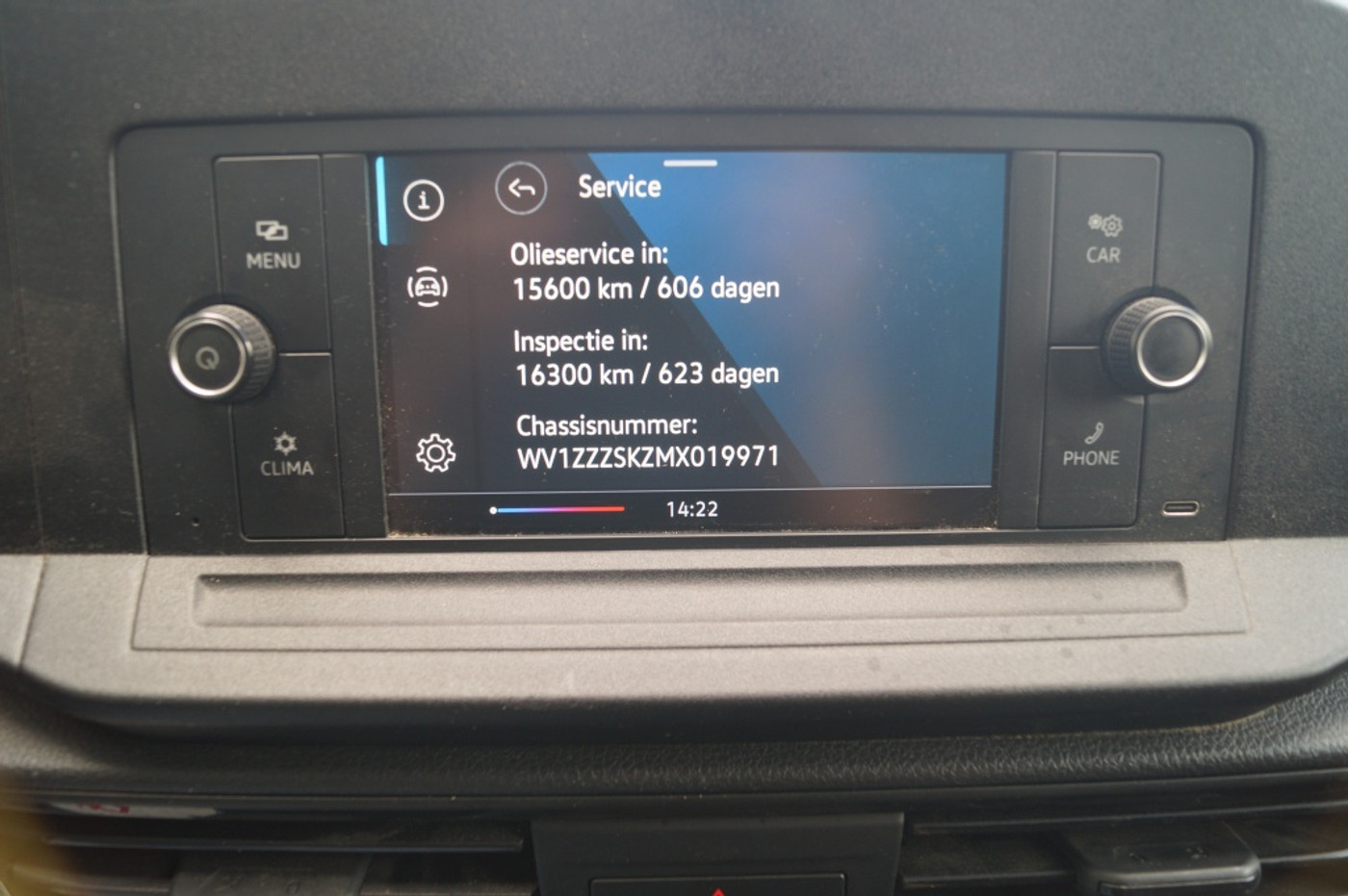Foto van Volkswagen Caddy Modified Partition Wall