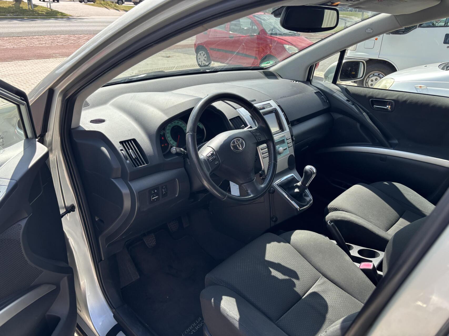 Foto van Toyota Toyota Corolla Verso