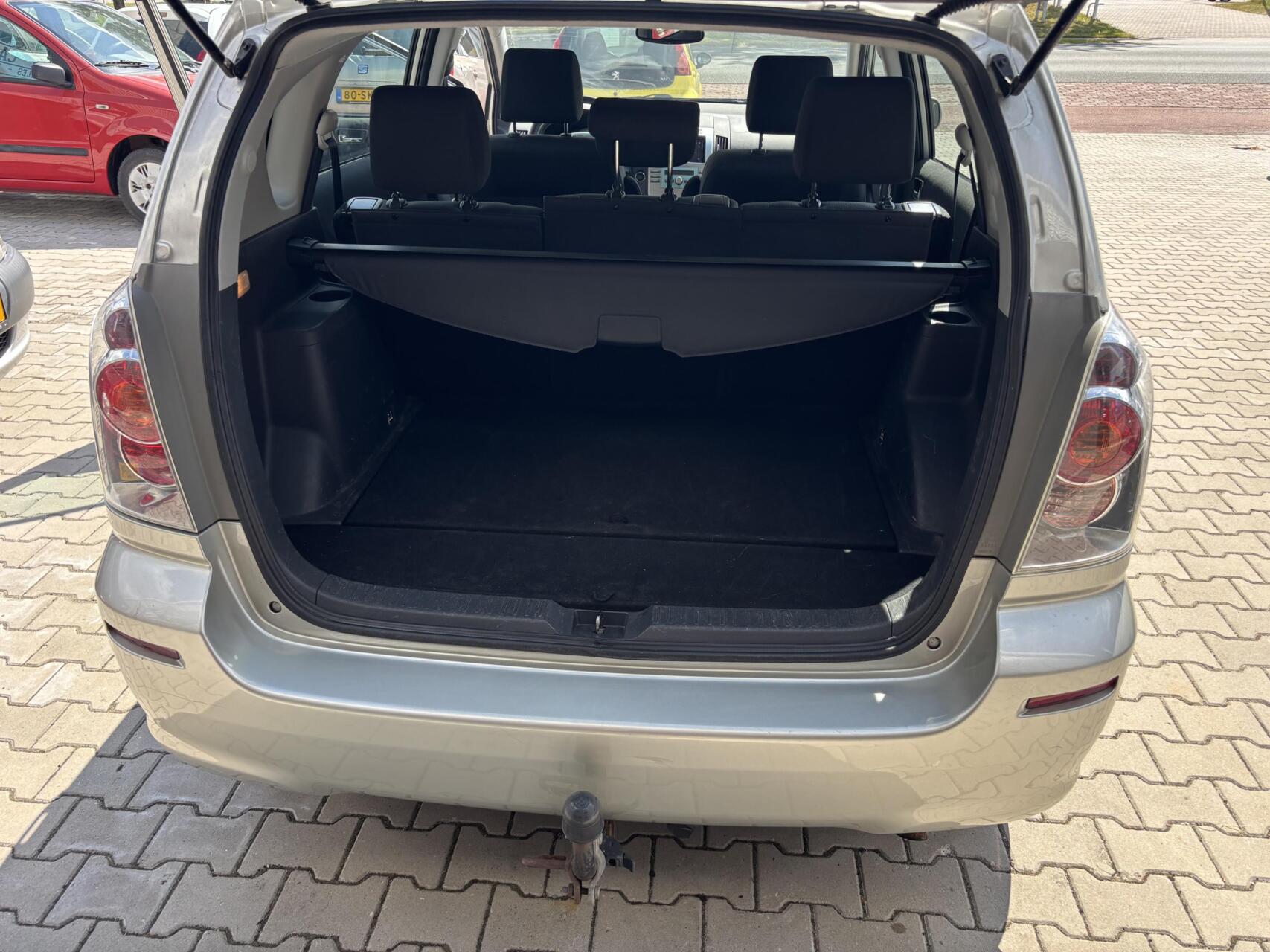 Foto van Toyota Toyota Corolla Verso