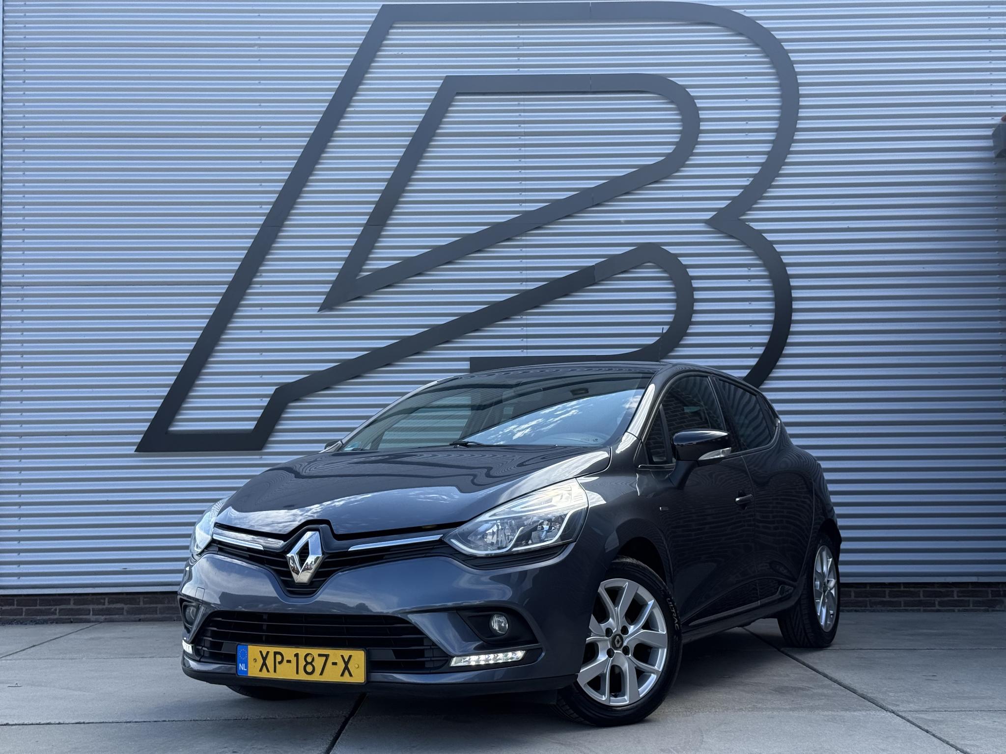 Renault Clio 0.9 TCe Limited 2019 - voorkant