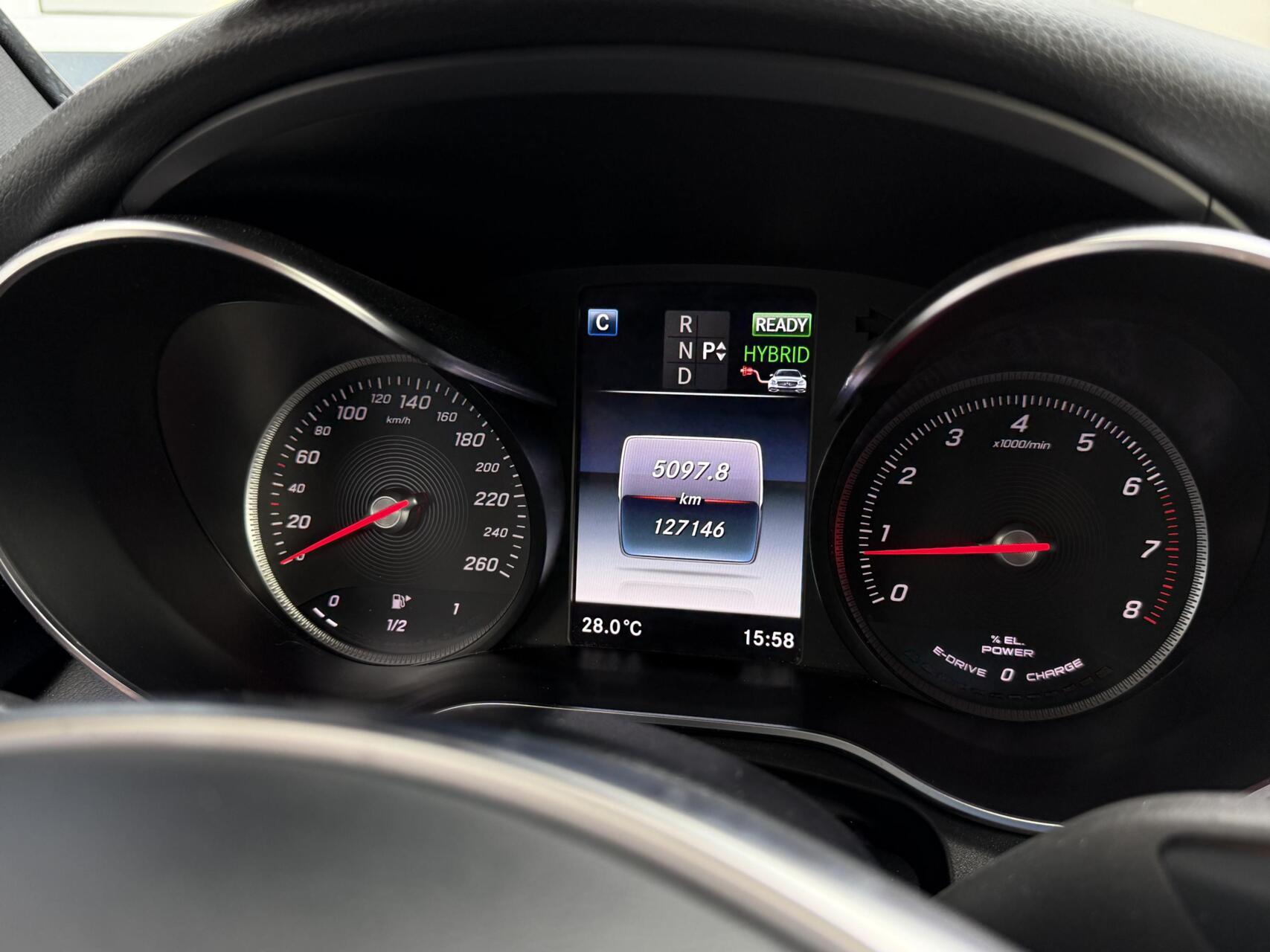 Foto van Mercedes-Benz GLC 350 E 4Matic