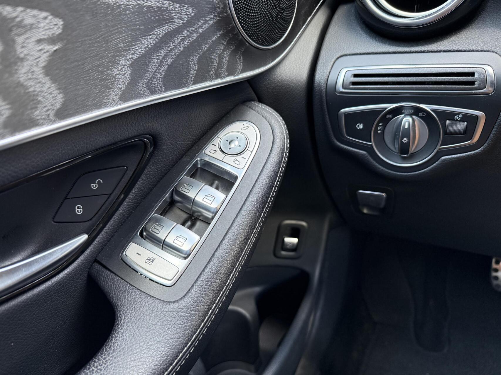 Foto van Mercedes-Benz GLC 350 E 4Matic