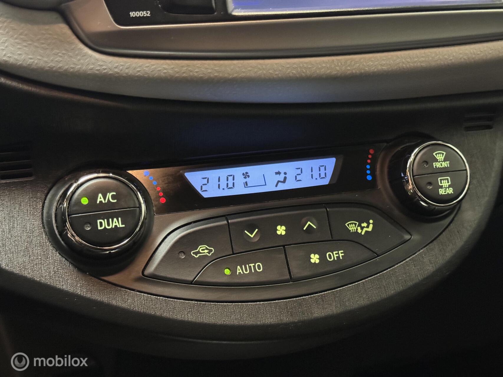 Foto van Toyota Toyota Yaris Hybrid