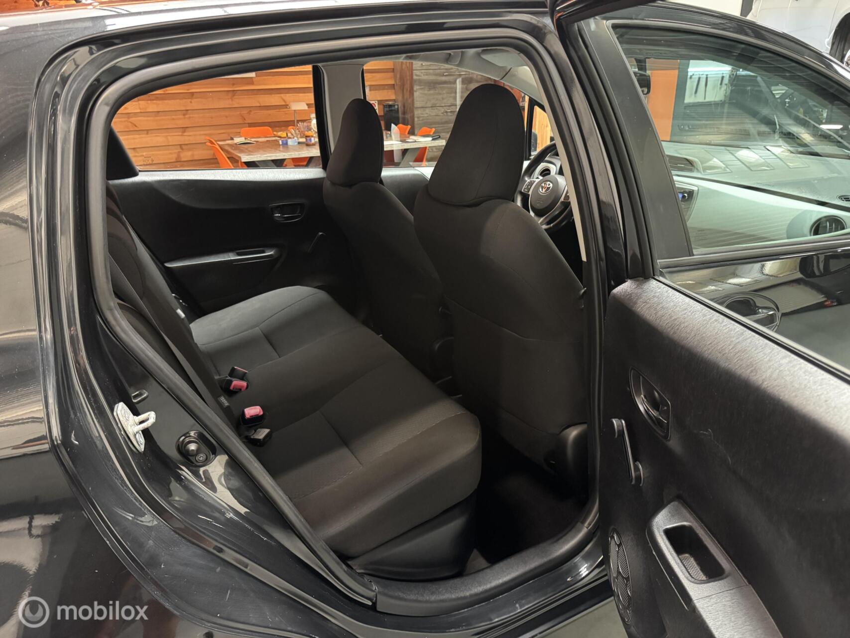 Foto van Toyota Toyota Yaris Hybrid