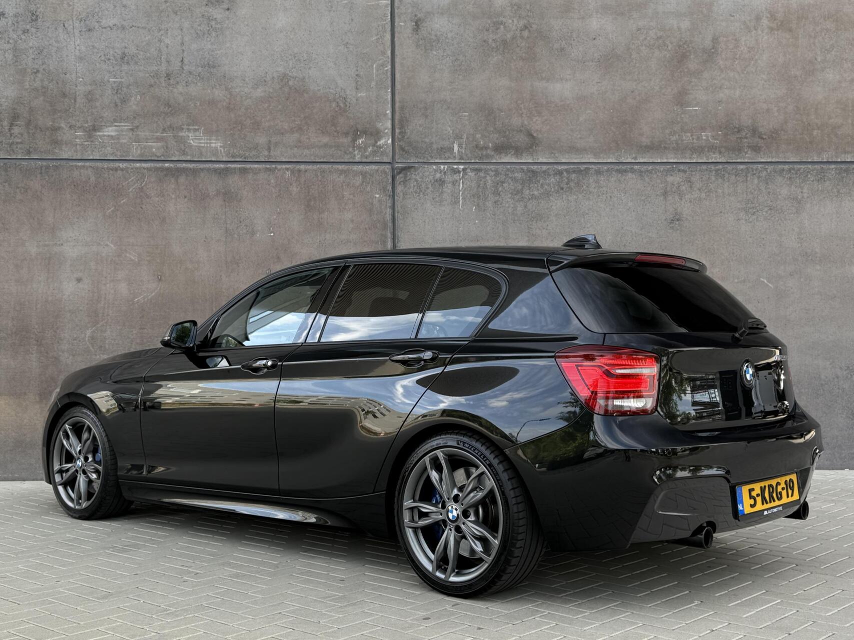 Foto van BMW M135i