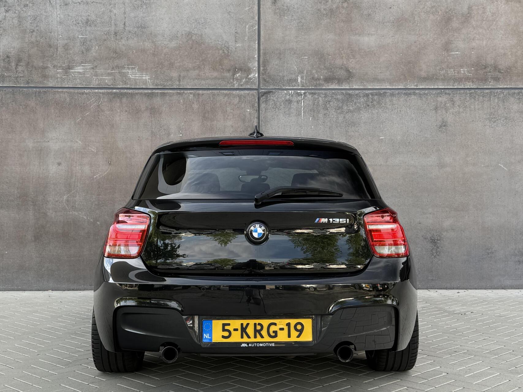 Foto van BMW M135i