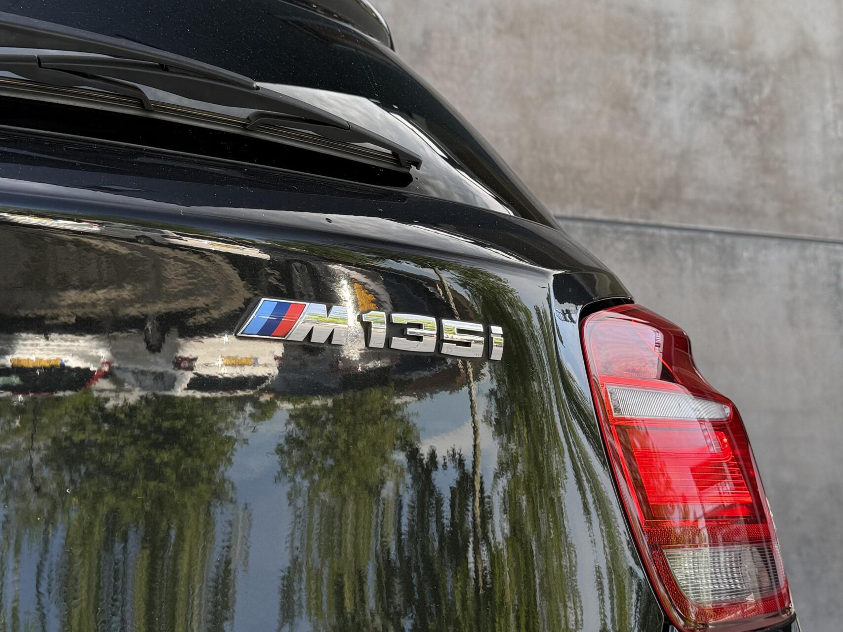 Foto van BMW M135i