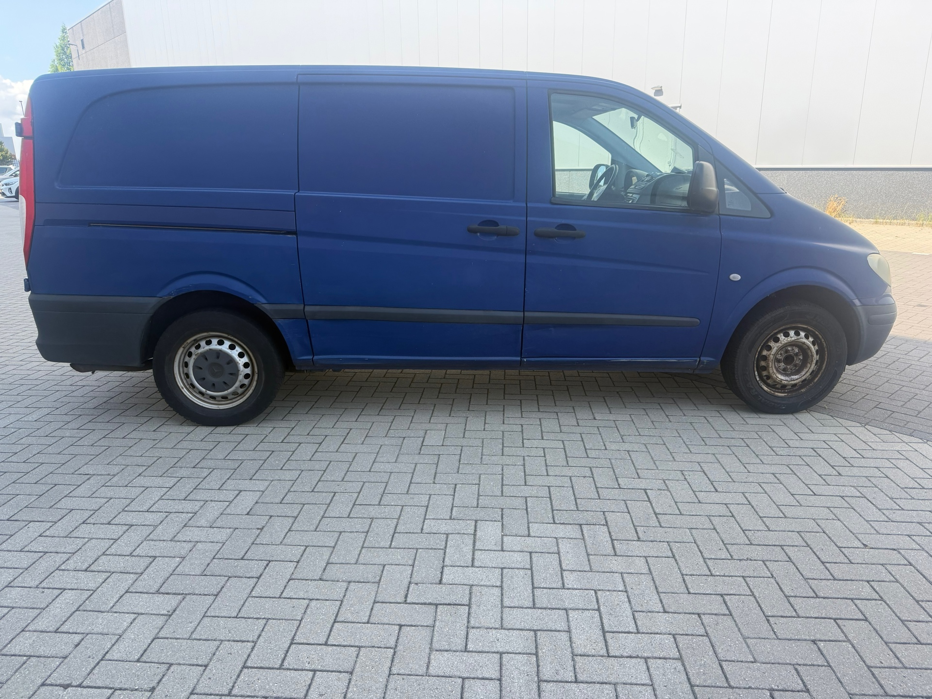 Foto van Mercedes-Benz Vito 109