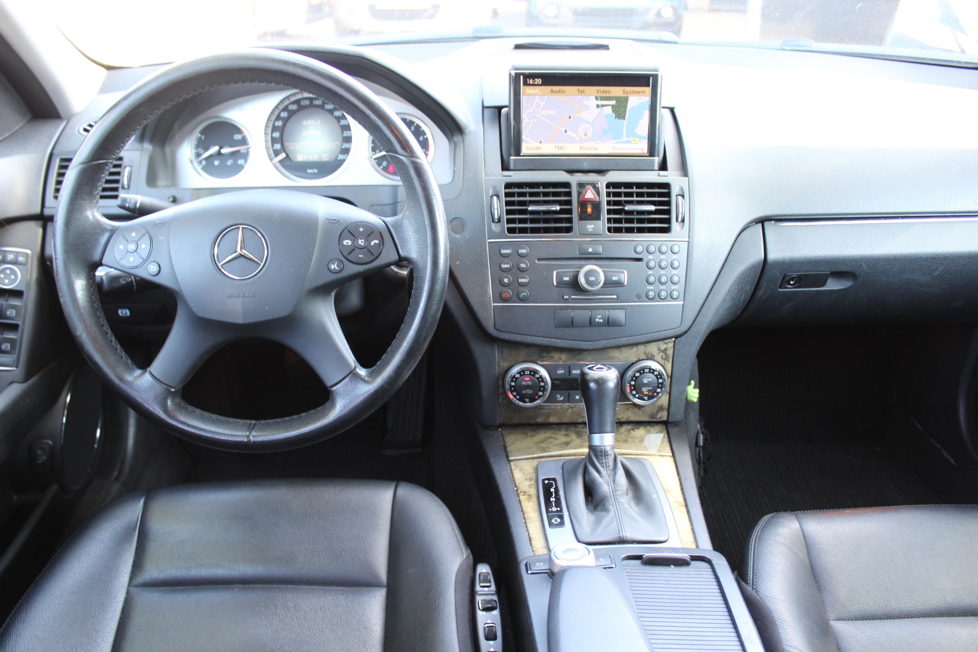 Foto van Mercedes-Benz C 200 Kompressor