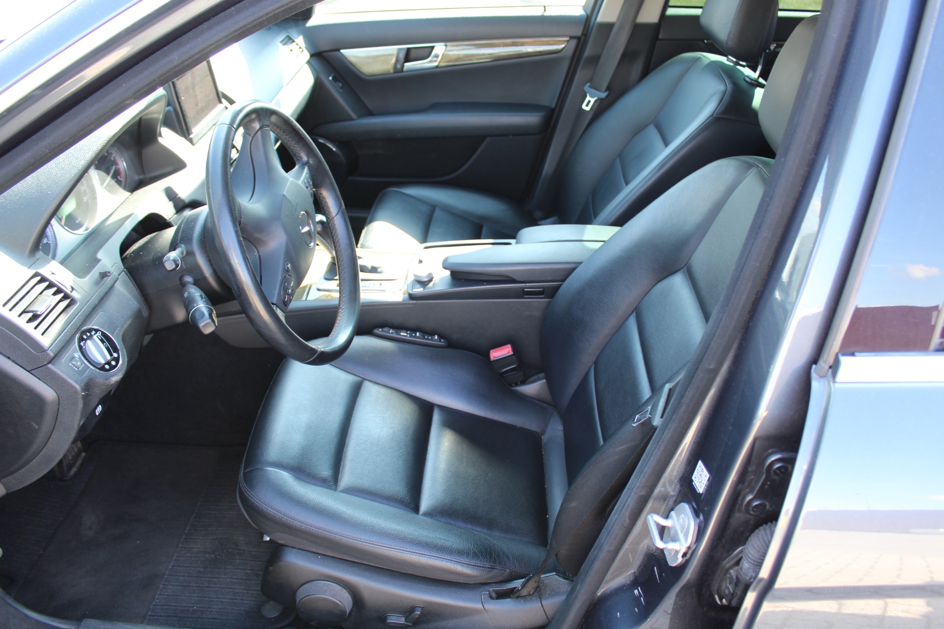 Foto van Mercedes-Benz C 200 Kompressor