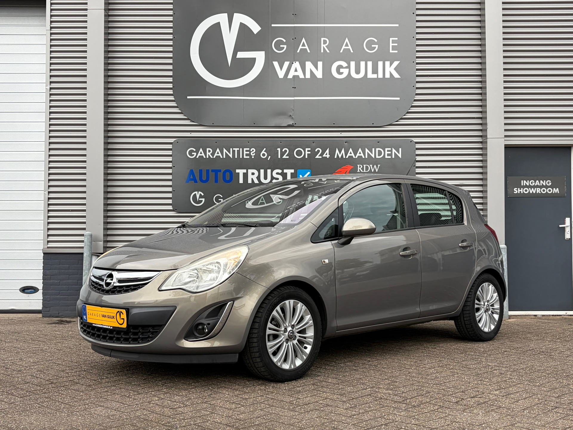 Opel Corsa 1.4-16V Cosmo 101PK Clima,Cruise,Isofix,ElektrRamen+Spiegels,Radio/Cd-Speler,Lmv,Multi-Stuur,ParkeerSensoren,Enz 2012 - voorkant