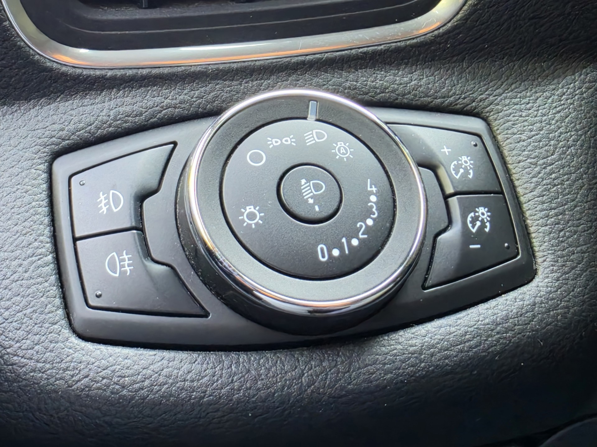 Foto van Ford B-max