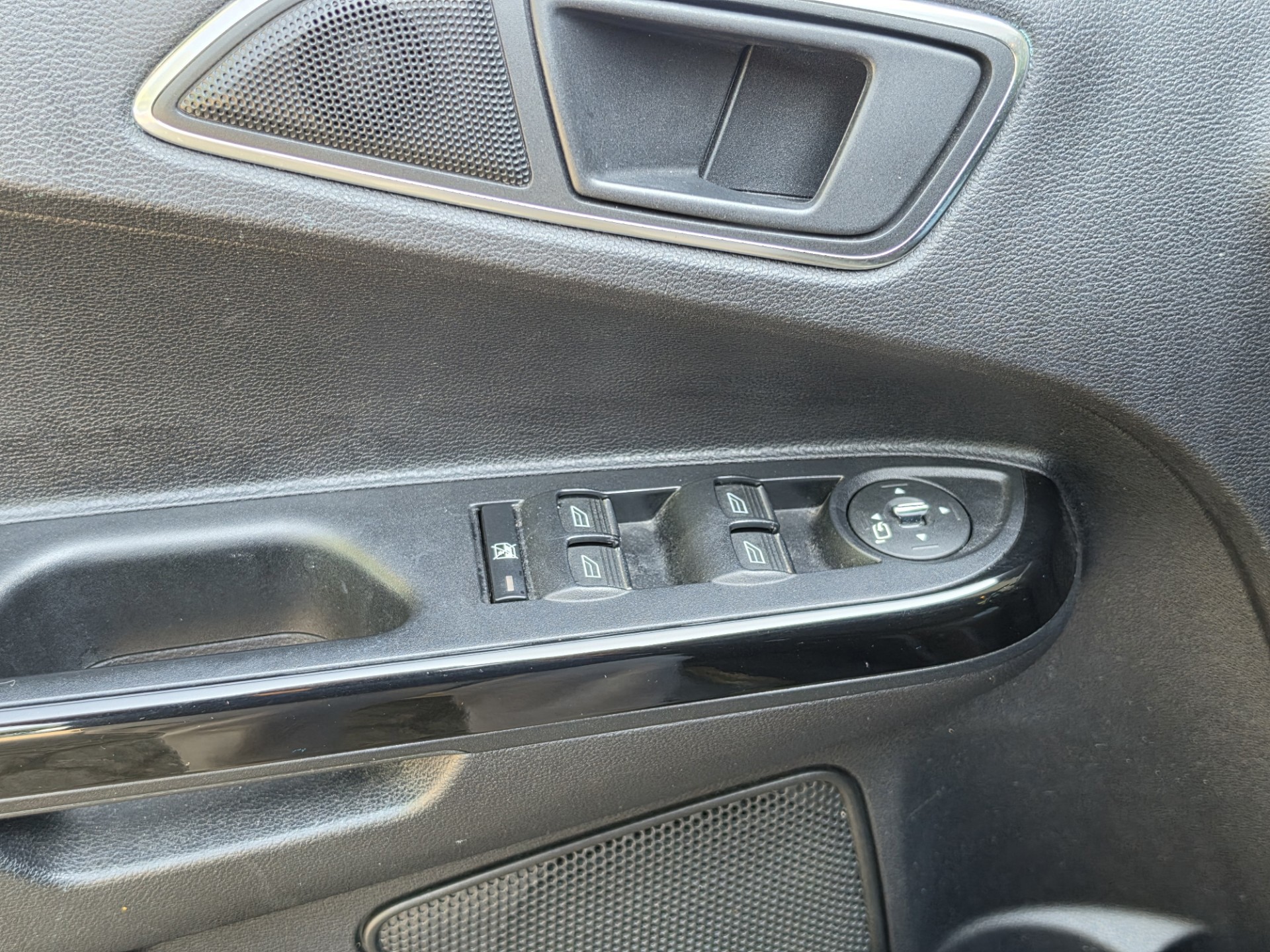 Foto van Ford B-max