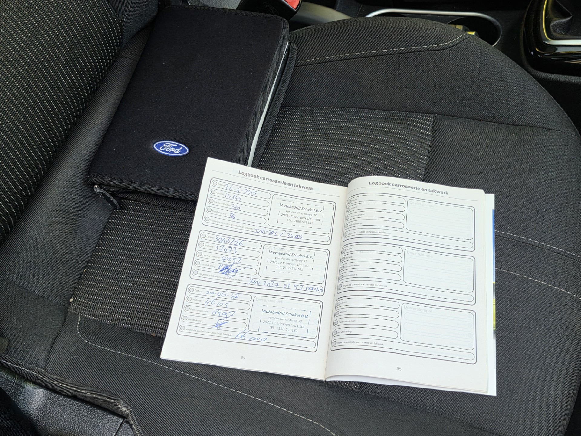 Foto van Ford B-max