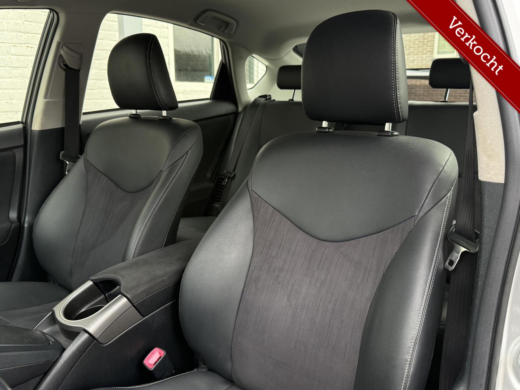 Foto van Toyota Toyota Prius Plug-in Hybrid