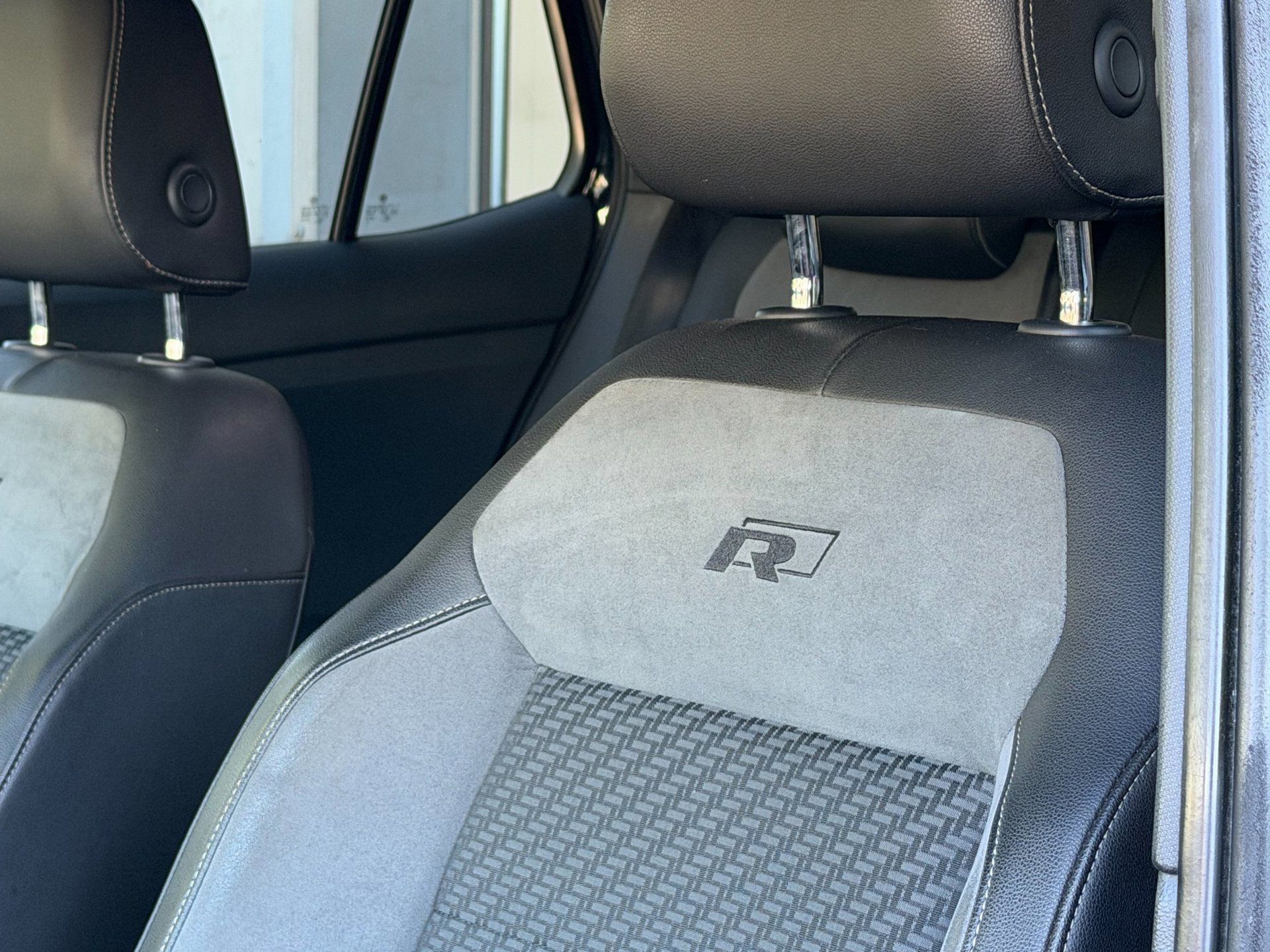 Foto van Volkswagen T-cross
