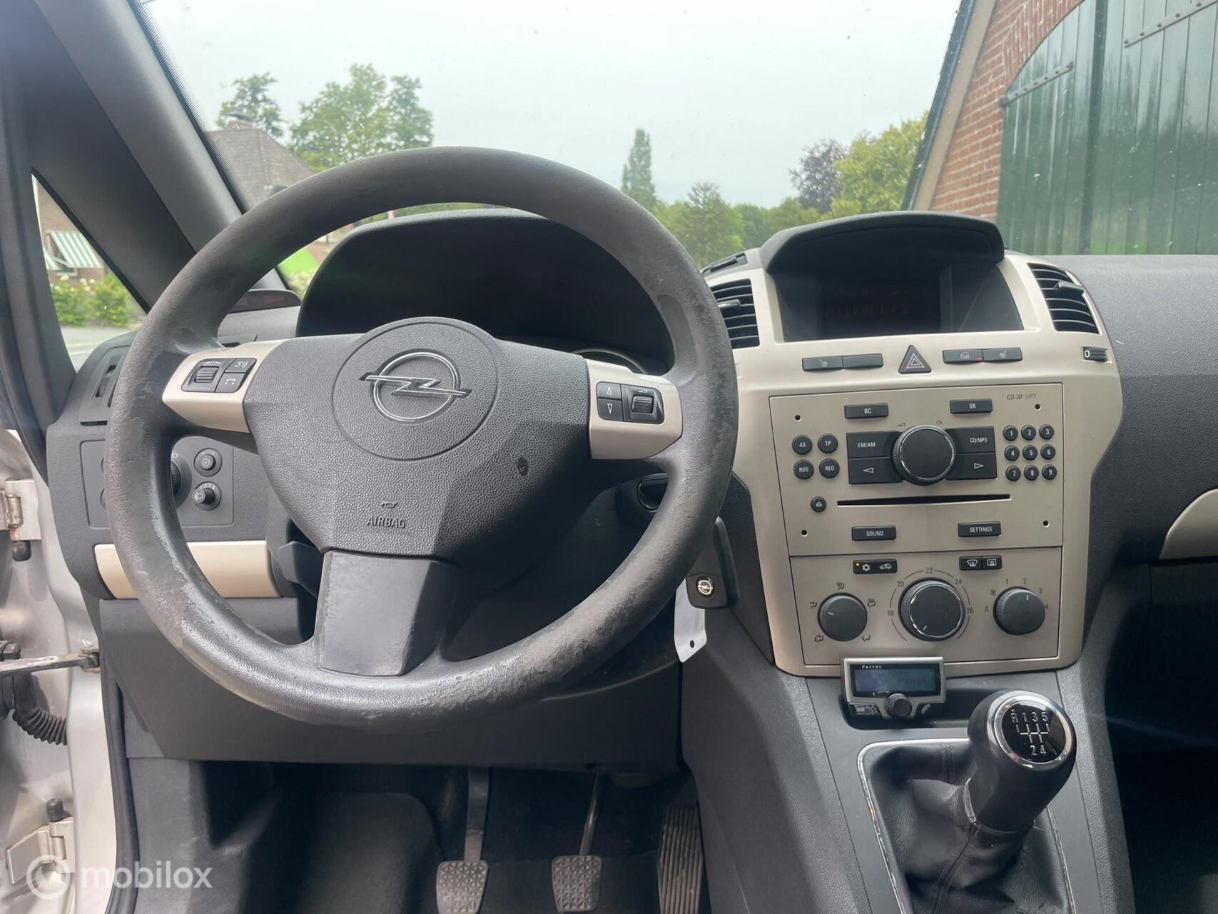 Foto van Opel Zafira