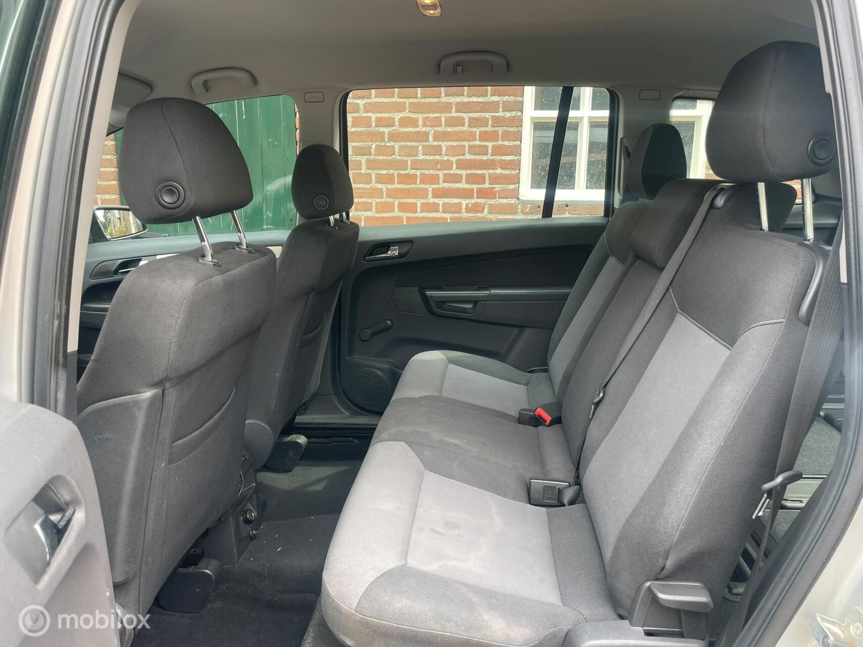 Foto van Opel Zafira