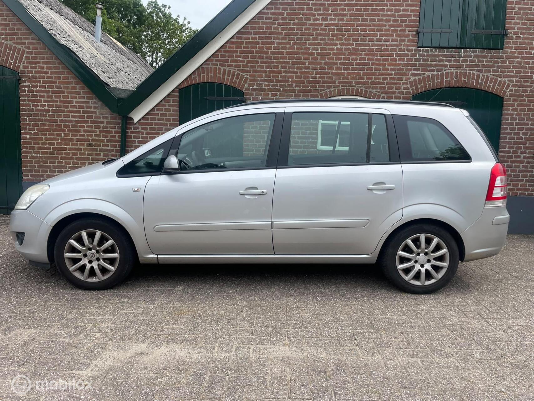 Foto van Opel Zafira