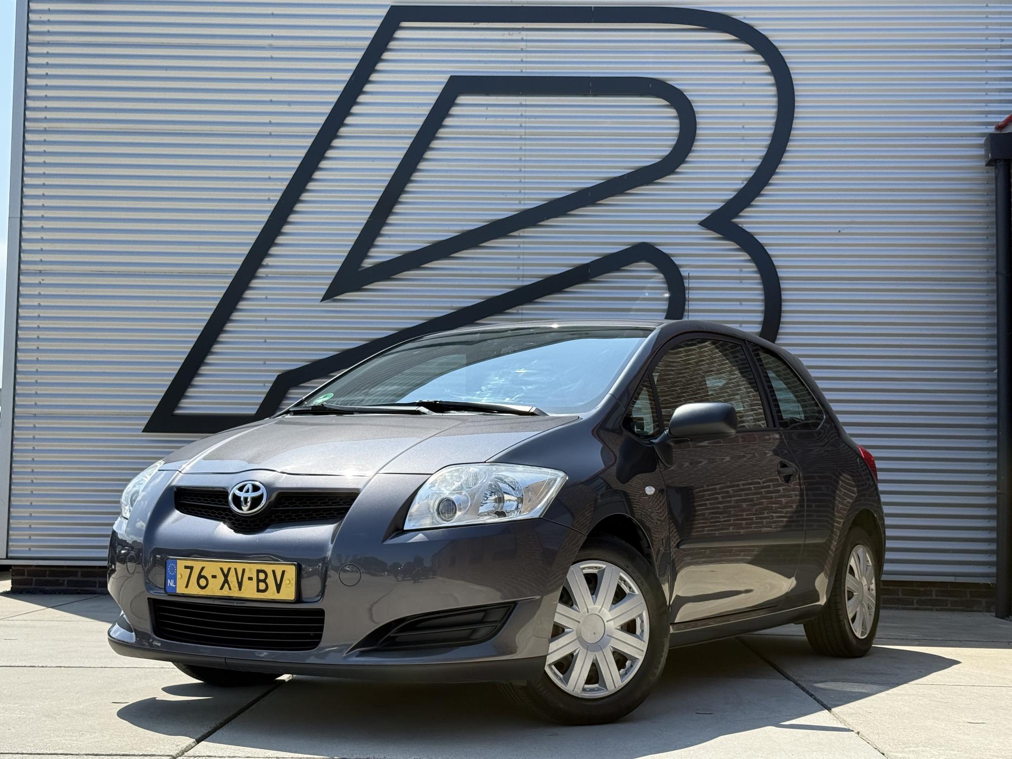 Toyota Toyota Auris 1.4-16V Terra 2007 - voorkant