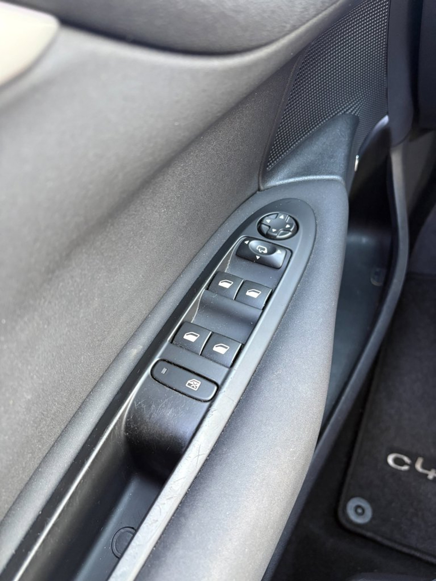 Foto van Citroen C4