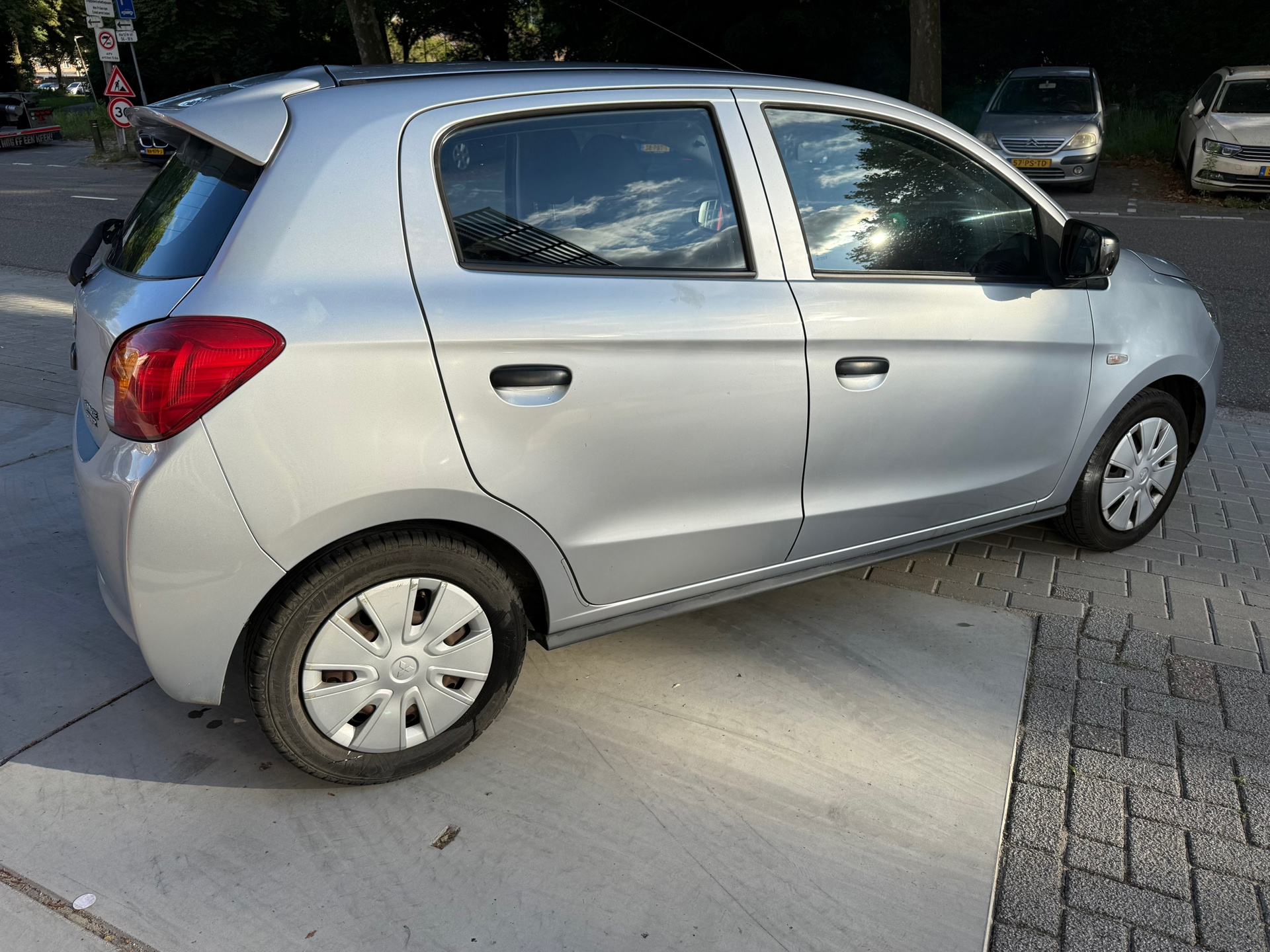 Foto van Mitsubishi Mitsubishi Space Star