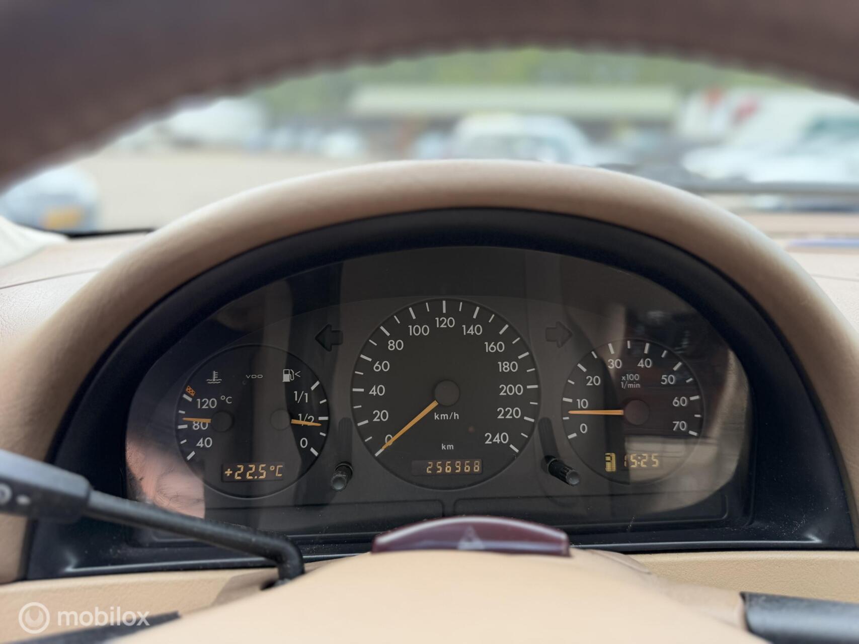 Foto van Mercedes-Benz ML 500